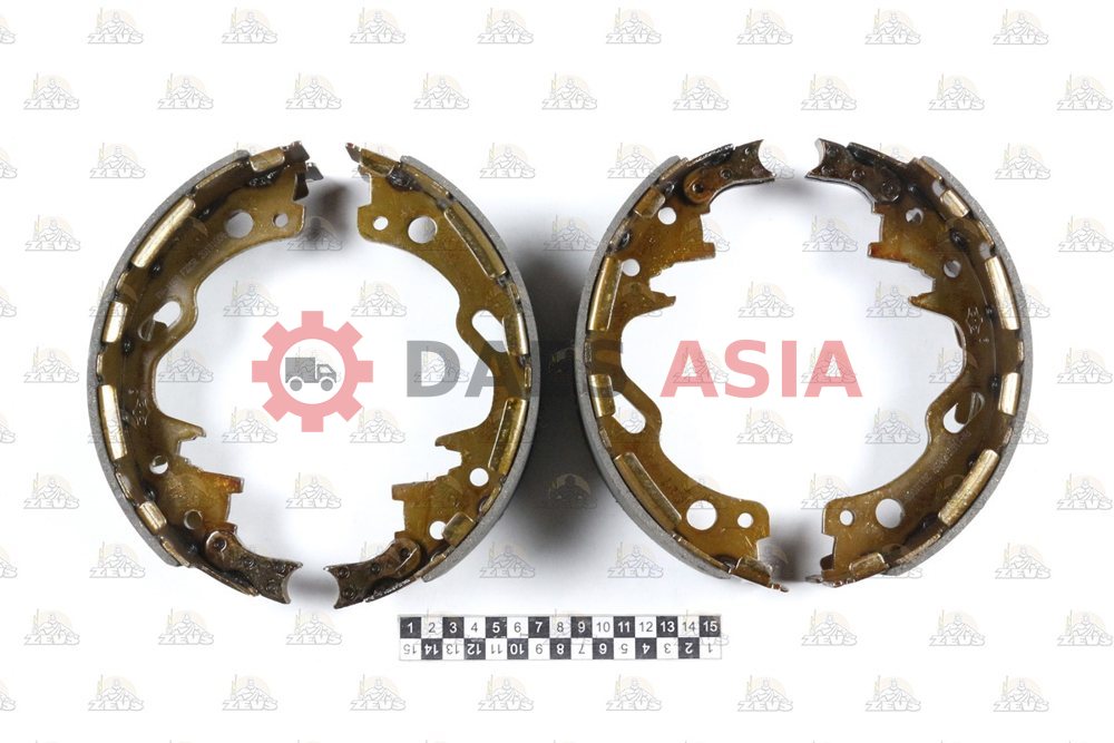 Тормозные барабанные колодки ISUZU / UD