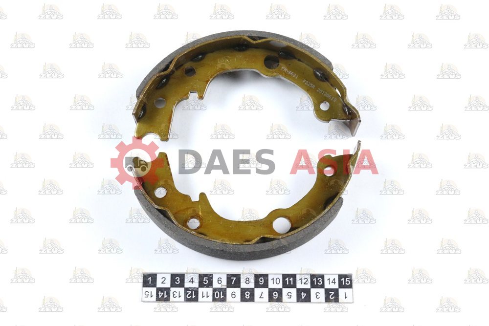 Тормозные барабанные колодки MMC / HINO