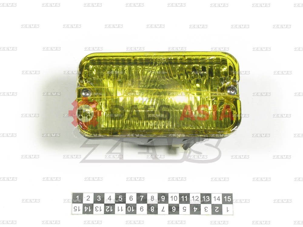 Туманка TOYOTA DYNA BU60 1986 1993