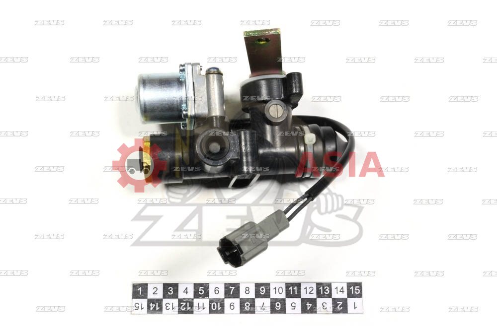 Кран уровня пневмоподушек UD CKA451 / UD CD451