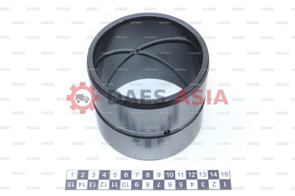 Втулка к стреле экскаватора KOMATSU PC300-5 / DAEWOO solar 340 LC-V