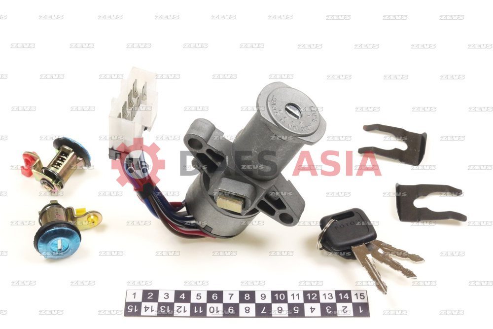 Комплект замков на кабину ISUZU FVR34