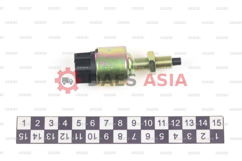 Датчик педали сцепления ISUZU 4HK1