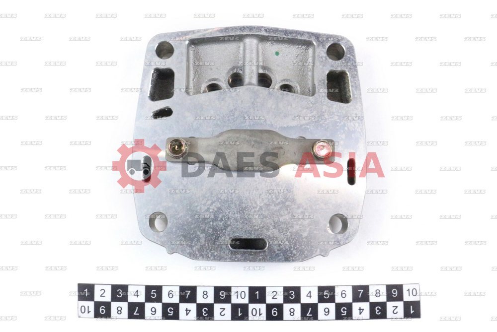 Головка компрессора (нижняя часть) MMC 6M70-T / FUSO 6M70