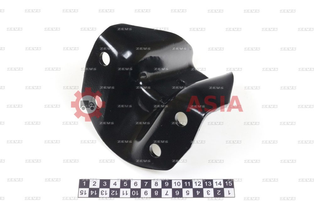Кронштейн рессорный ISUZU NQR75 / ISUZU NQR71