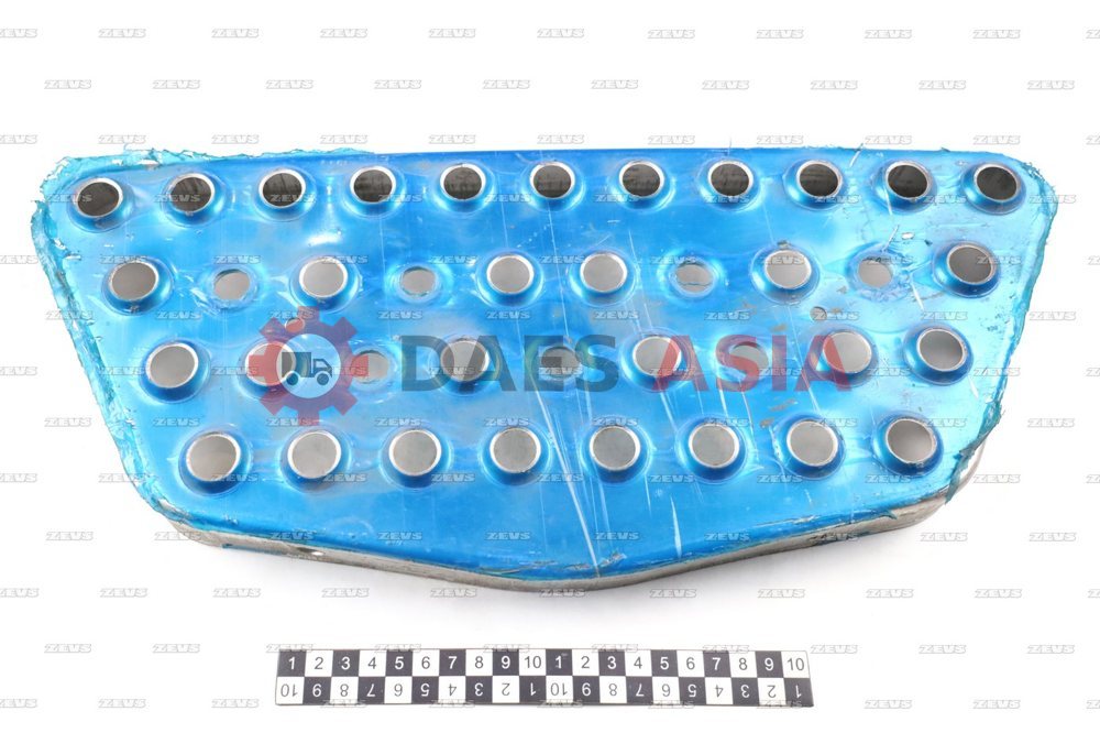 Подножка SITRAK C7H / HOWO