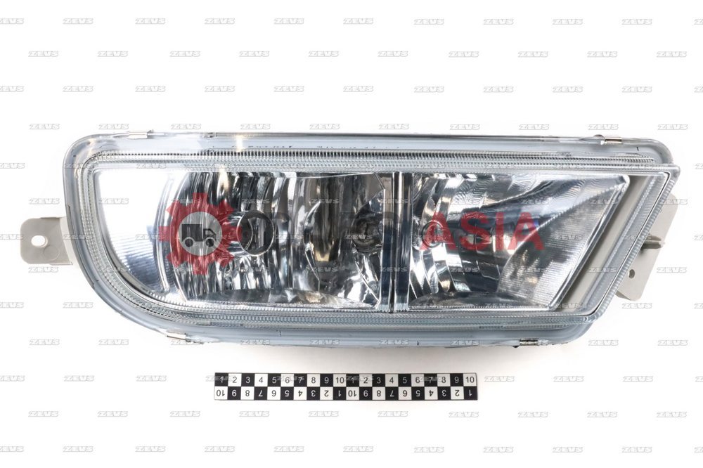 Фара противотуманная FAW J7 CA4180