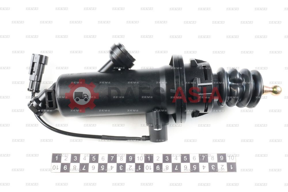 Главный цилиндр сцепления SITRAK C7H / HOWO T5G