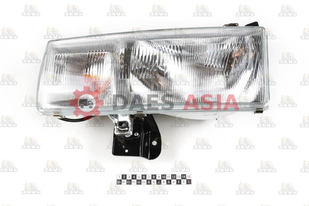 Фара NISSAN CONDOR 1995 1995 / UD MK211 1995