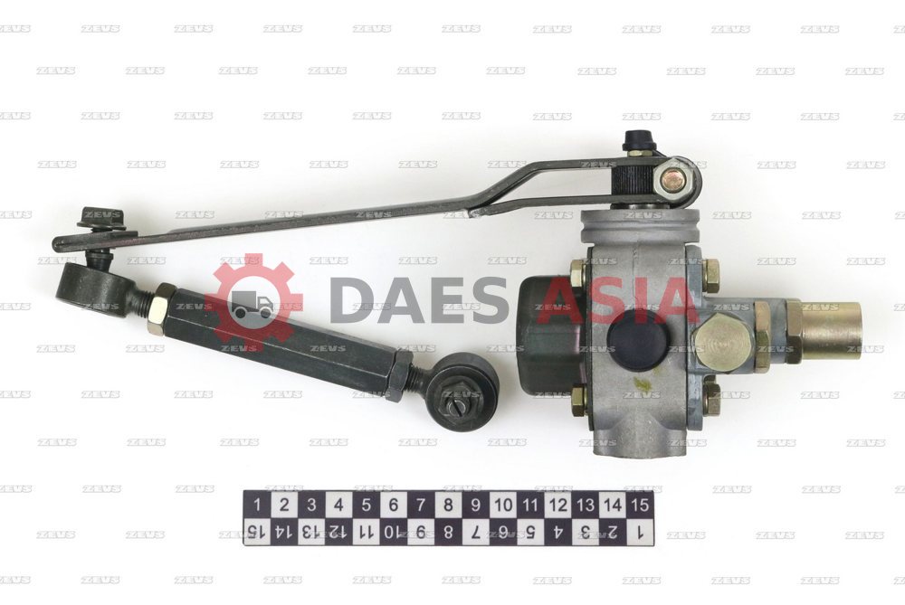Кран регулировочный пневмодушки FUSO FP440 / FUSO FP441